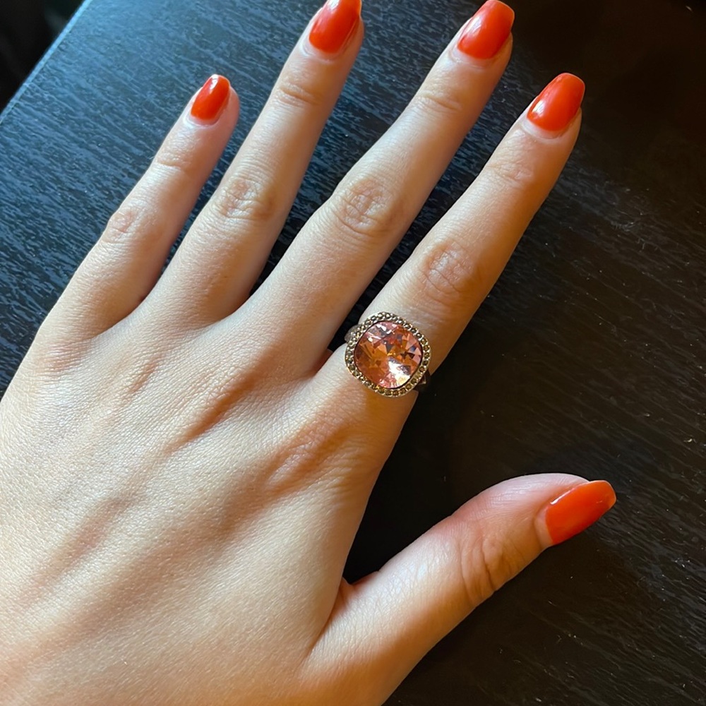 Sterling Silver ring with pink stone. size 7
